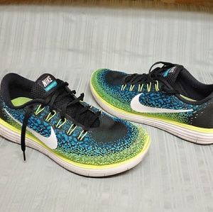 nike men's free rn distance